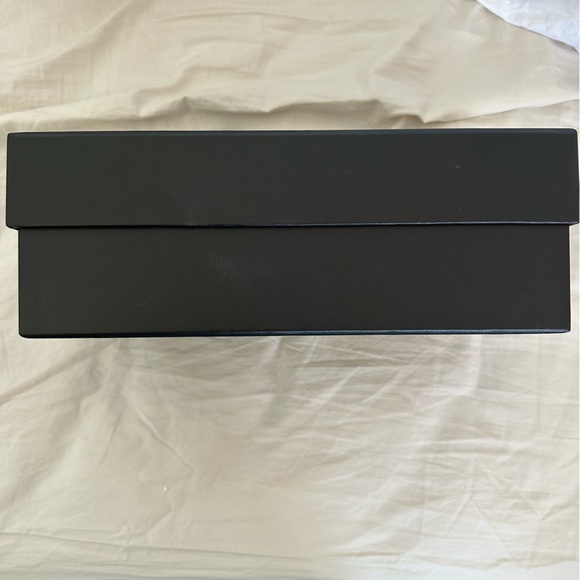Saint Laurent Shoe Box - Picture 5 of 8